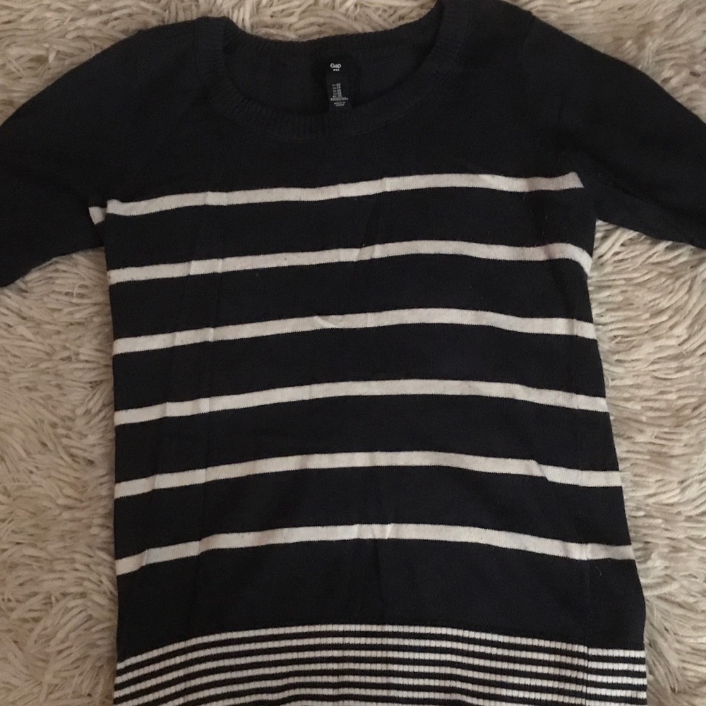 Very cute Gap sweater